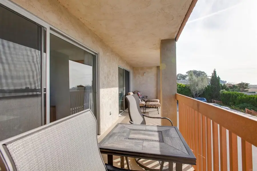 2475 Jefferson #103, Carlsbad, CA 92008 - Image #2