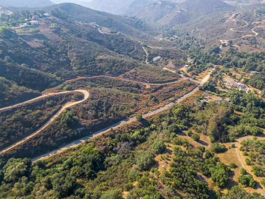 27995 Cougar Pass Rd, Escondido, CA 92026 - #2