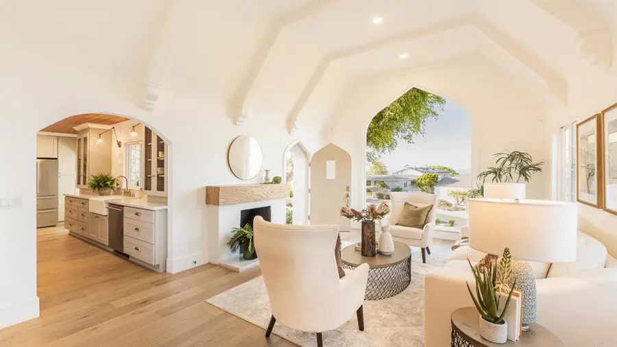 3951 Atascadero Drive, San Diego, CA 92107 - #3