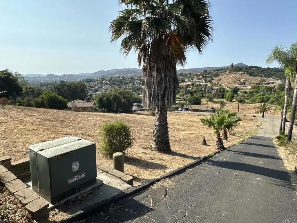 3009 Reed Rd., Escondido, CA 92027 - Image #1