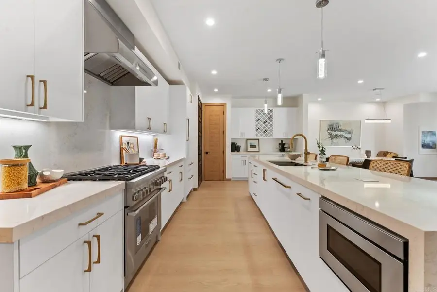 2670 Roosevelt Street, Carlsbad, CA 92008 - Image #2