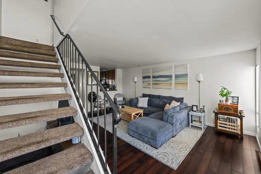 874 Marigold Court, Carlsbad, CA 92011 - Image #3