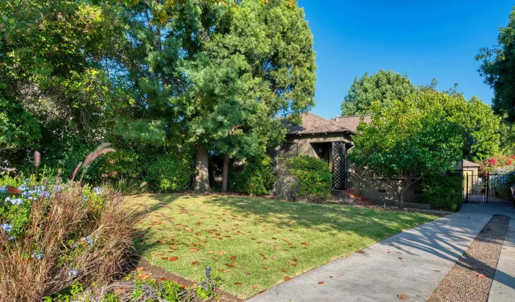 444 N Myrtle Ave, Monrovia, CA 91016 - #1