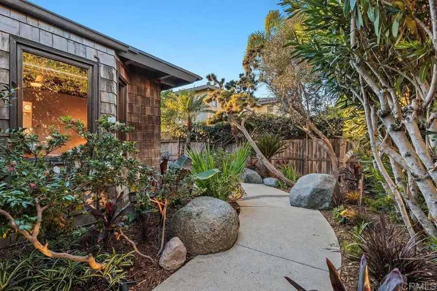 2034 36 Mackinnon Avenue, Cardiff By The Sea, CA 92007 - Image #2