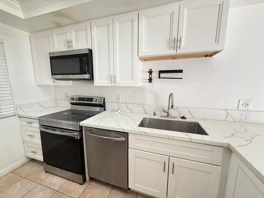 475 N Midway Drive #169, Escondido, CA 92027 - #3