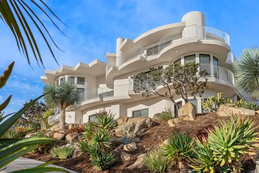 7215 El Fuerte, Carlsbad, CA 92009 - Image #3