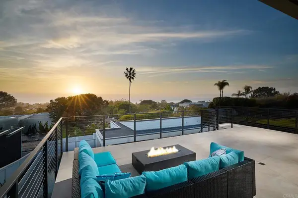 537 N Granados Avenue, Solana Beach, CA 92075