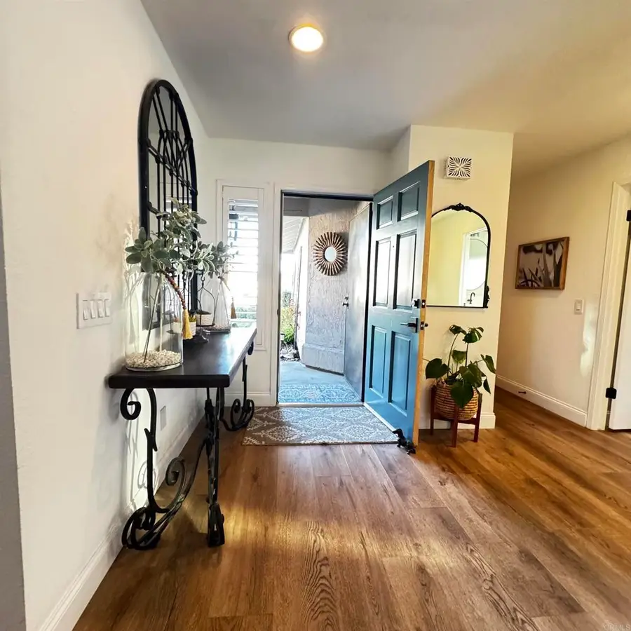 1981 Stonecrest Court, Vista, CA 92081 - Image #2