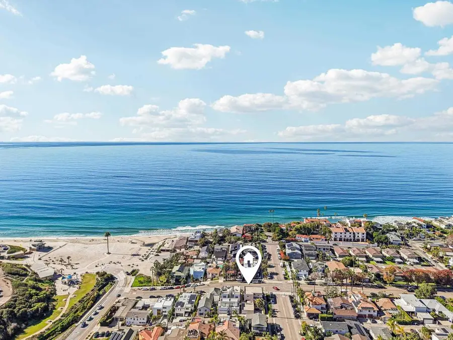 201 4th Street #A/B, Encinitas, CA 92024 - #2