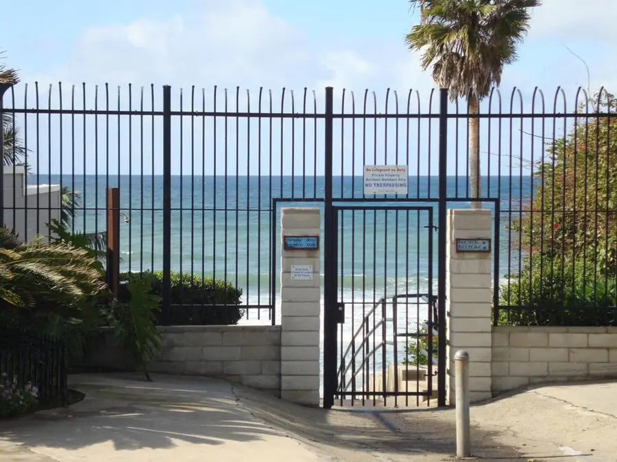 5380 Los Robles Drive, Carlsbad, CA 92008 - Image #3