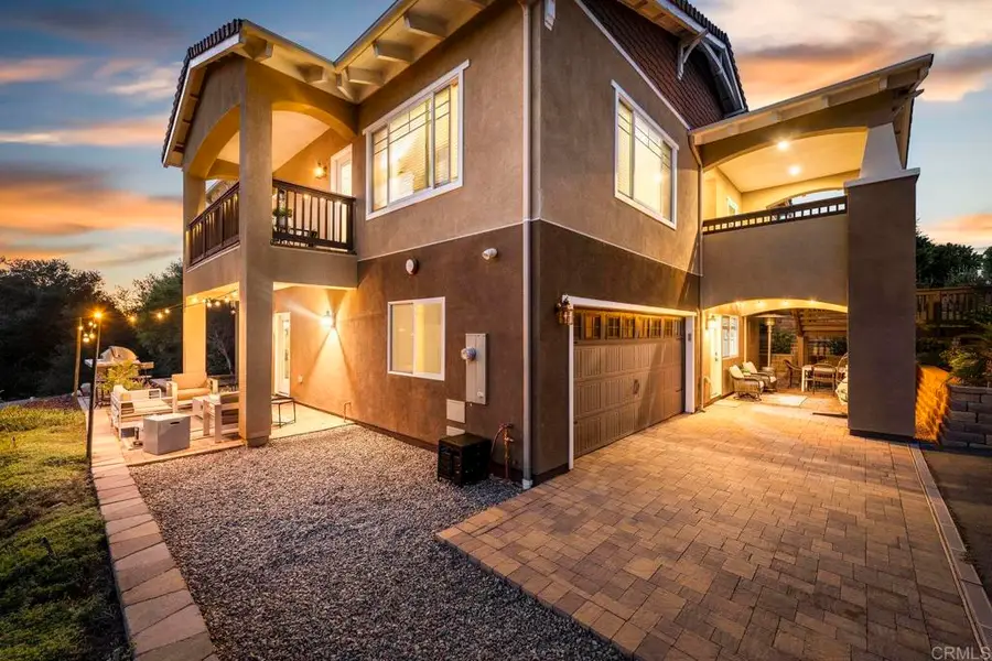 27636 Mountain Meadow Road, Escondido, CA 92026 - Image #3