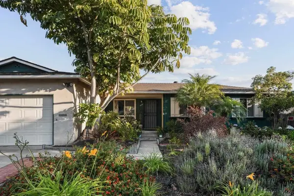 8045 Laird Street, La Mesa, CA 91942