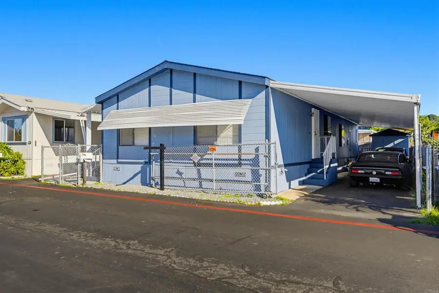 122 Beechwood Lane, Oceanside, CA 92054 - Image #2