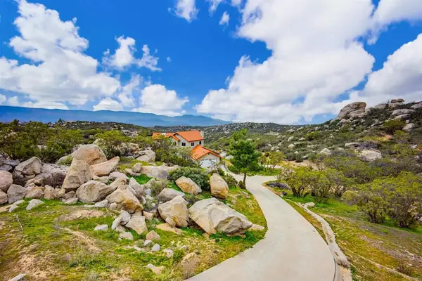 42055 Canyonside Court, Aguanga, CA 92536