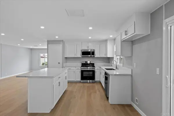 1145 E Barham Drive #15, San Marcos, CA 92078