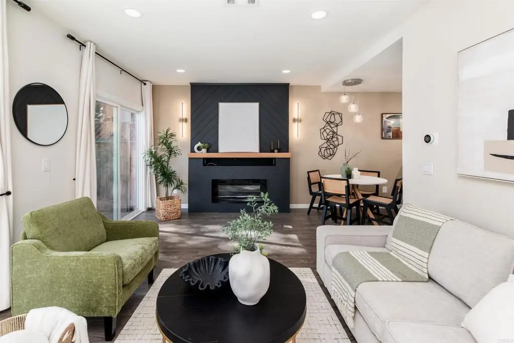 2349 Altisma Way #B, Carlsbad, CA 92009 - Image #1