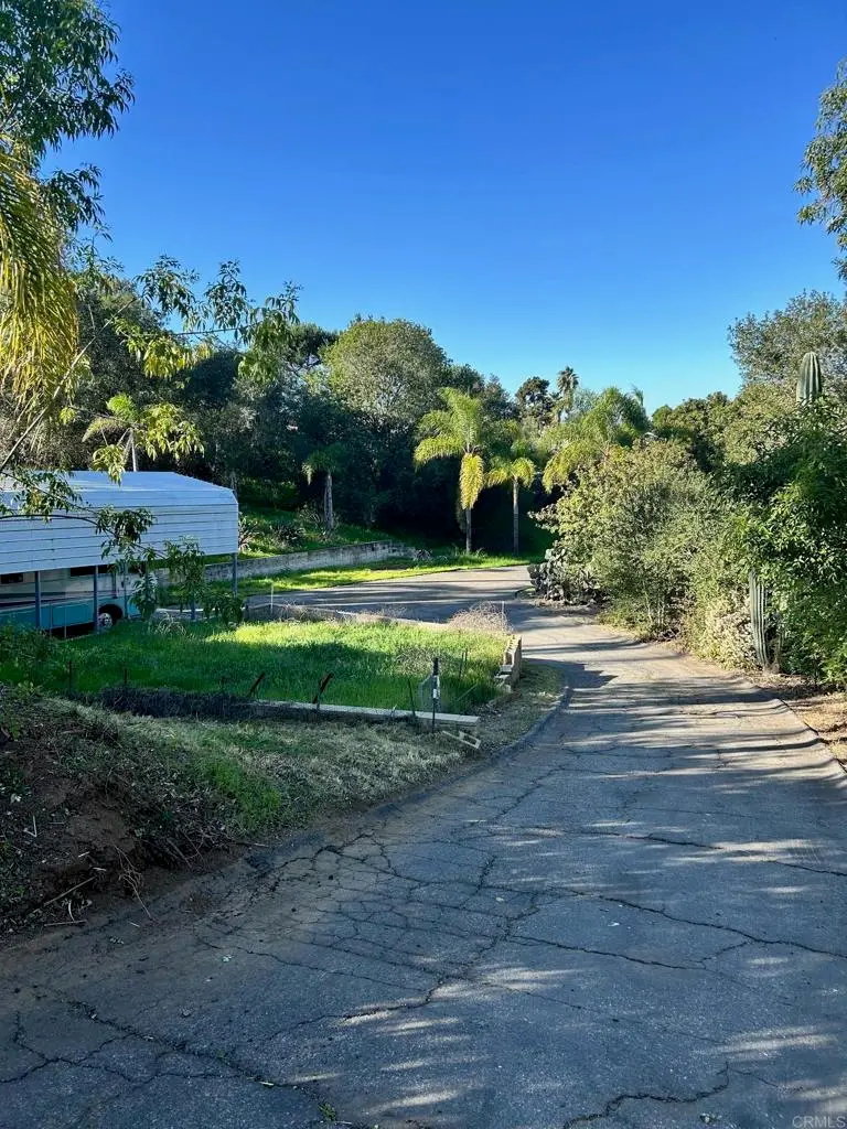 1815 Premier Street, Fallbrook, CA 92028 - Image #2