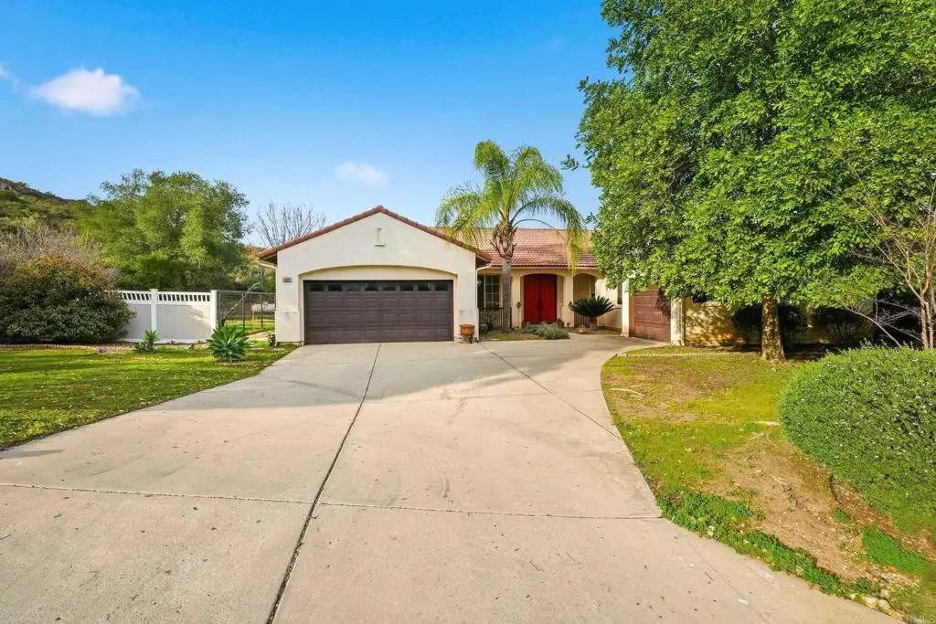 23322 Nuevo Mundo Drive, Ramona, CA 92065 - Image #1