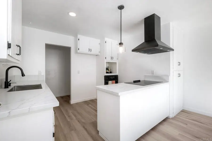 3895 Hatton Street, San Diego, CA 92111 - Image #2