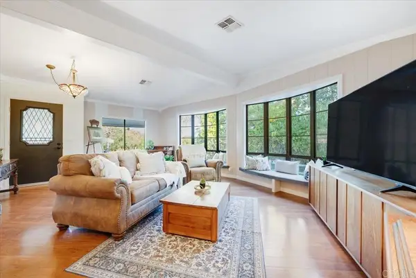 8975 Lawrence Welk Drive #394, Escondido, CA 92026