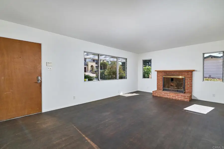 920 Stratford Drive, Encinitas, CA 92024 - #3