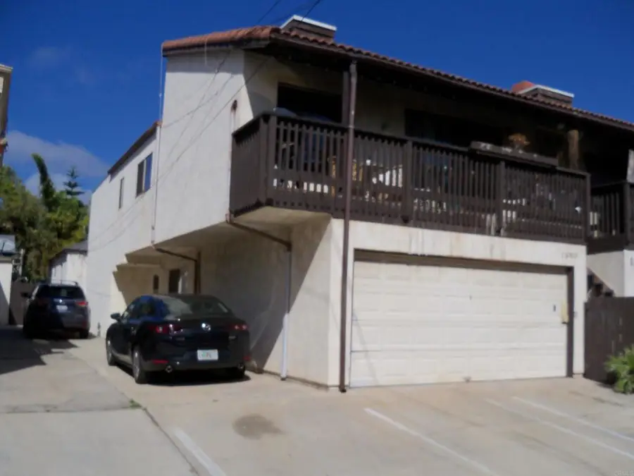 1250 1254 Parker Place, San Diego, CA 92109 - #2