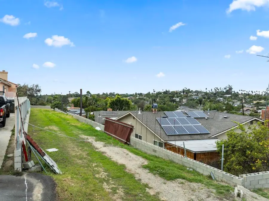 1683 Watson Way, Vista, CA 92083 - #3