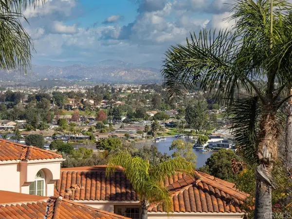 1254 Rue Saint Martin, San Marcos, CA 92078