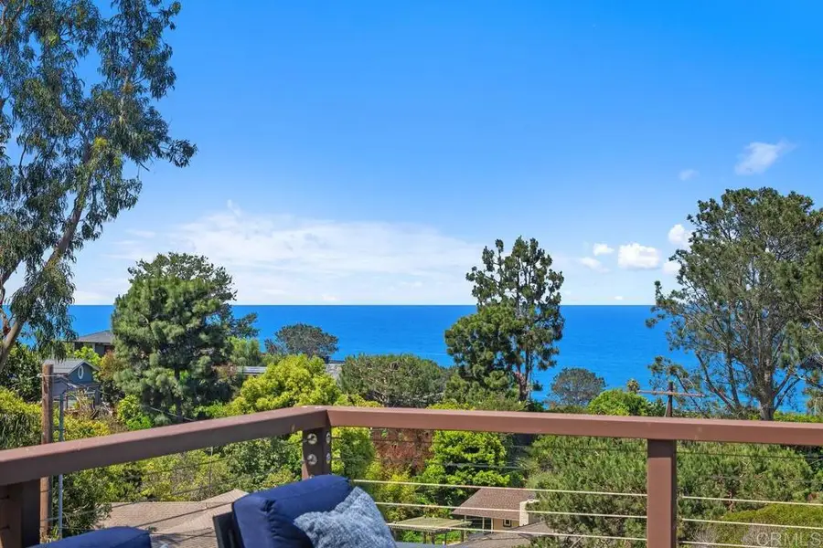 555 Amphitheatre Drive, Del Mar, CA 92014 - #2