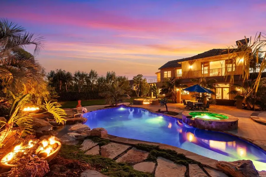 5560 Meadows Del Mar, San Diego, CA 92130 - #2