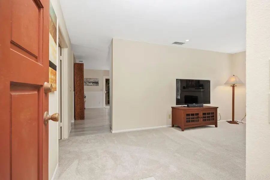 1037 Glenmere Road, Vista, CA 92084 - #2