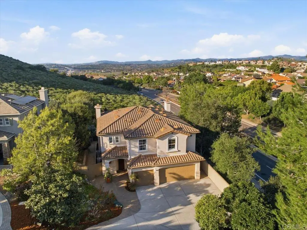 18385 Reata Way, San Diego, CA 92128 - #1