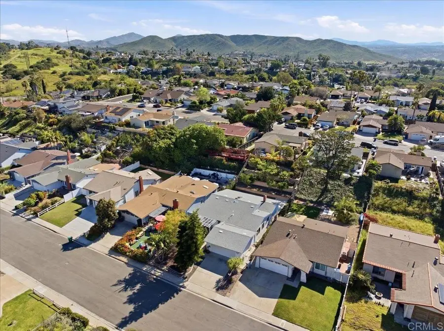 13027 Via Del Valedor, San Diego, CA 92129 - #2