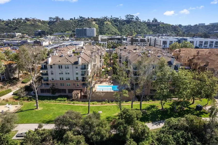 680 Camino De La Reina #2112, San Diego, CA 92108 - #2