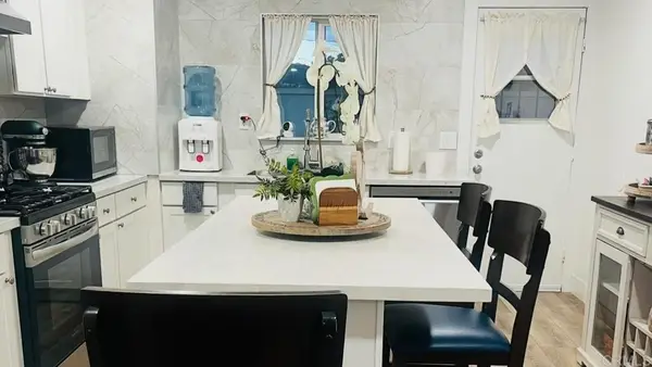 2012 E Mission Avenue #6, Escondido, CA 92027