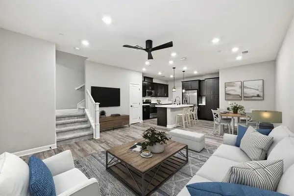 1118 Delpy View, Vista, CA 92084