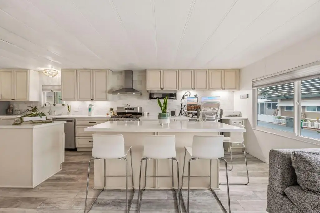 33 Parkwood Lane, Oceanside, CA 92054 - #1