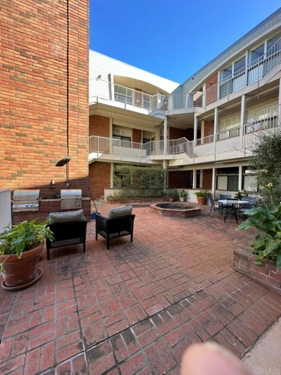 2306 Palos Verdes Drive W #302, Palos Verdes Estates, CA 92074 - #3