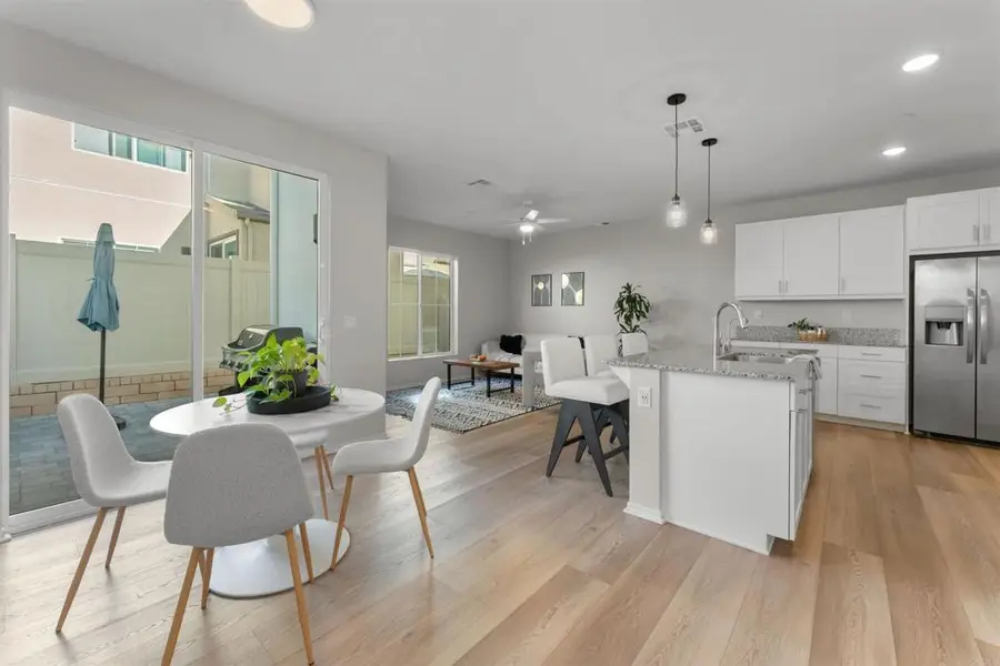 212 Perennial Pl, Fallbrook, CA 92028 - #3