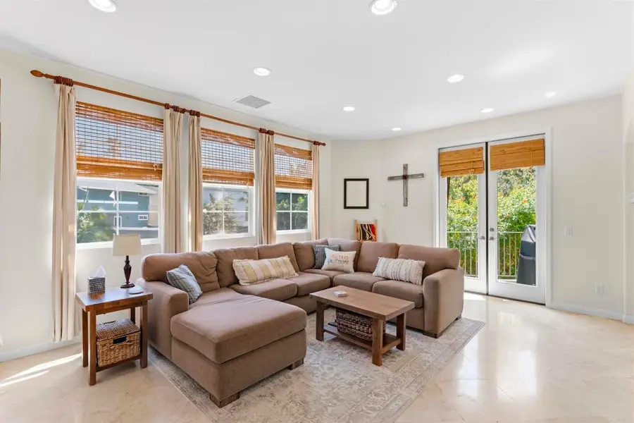 4546 Cove, Carlsbad, CA 92008 - #3