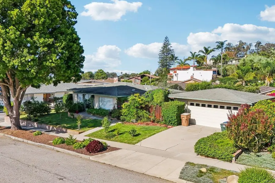 437 Court Ave, San Buenaventura Ventura, CA 93003 - #3