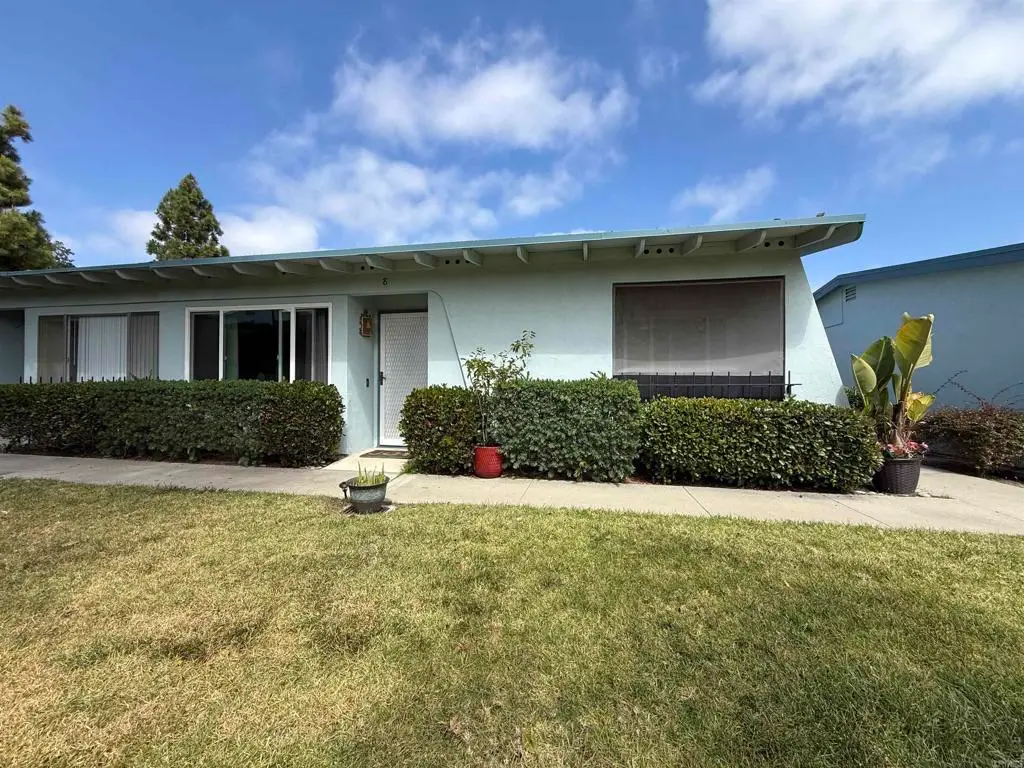3839 Vista Campana S #8, Oceanside, CA 92057 - #1