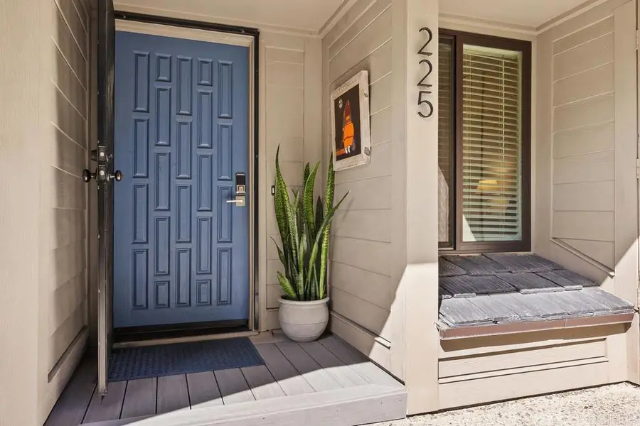 225 Sea Forest Ct, Del Mar, CA 92014 - #2