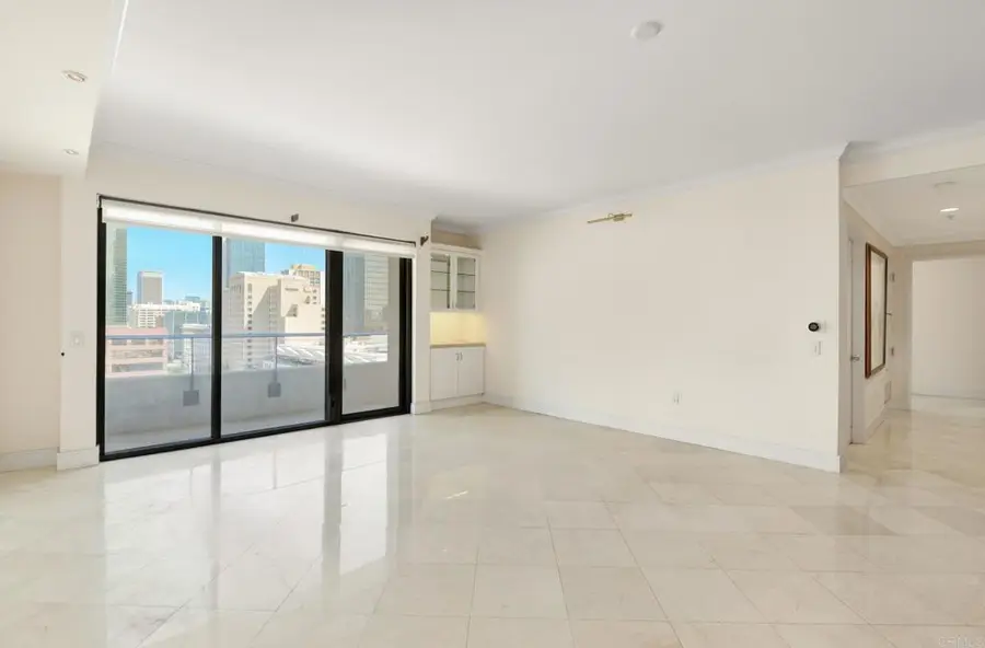 645 Front Street #1304, San Diego, CA 92101 - #3