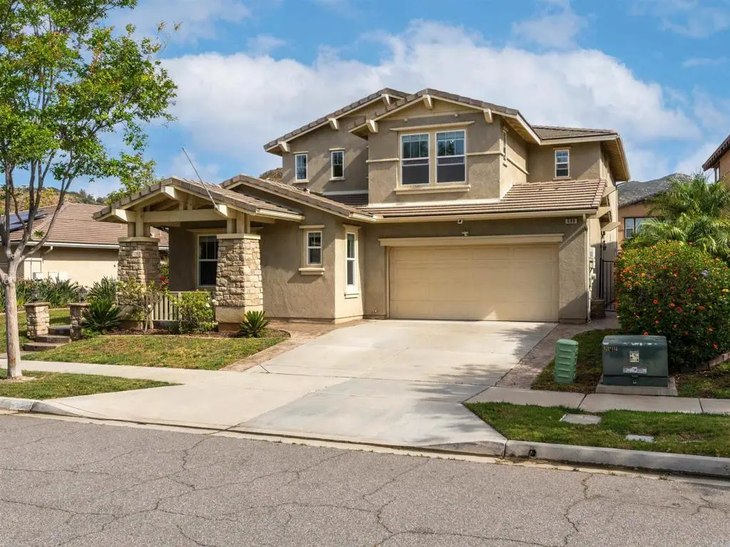 588 Dana Lane, Escondido, CA 92027 - #1