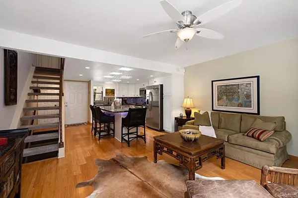 8437 Via Mallorca #84, La Jolla, CA 92037