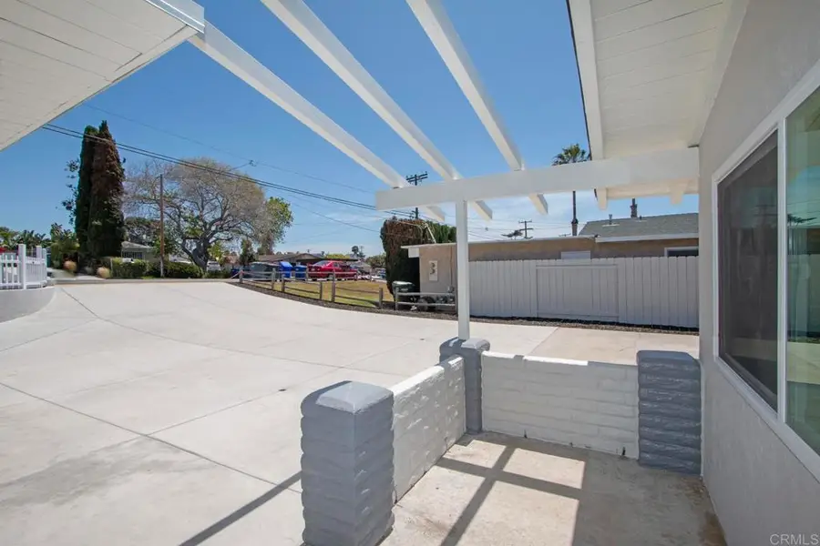 1104 & 1106 Gardena Road, Encinitas, CA 92024 - #3