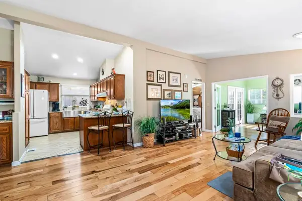 2010 W San Marcos Blvd #8, San Marcos, CA 92078