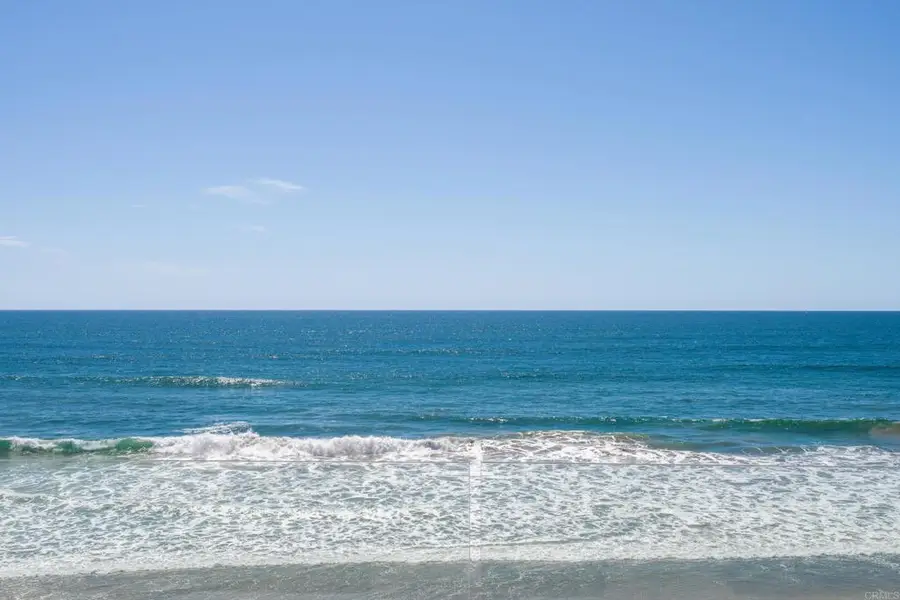 3093 Ocean Street, Carlsbad, CA 92008 - #3