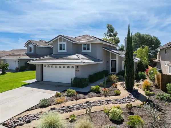 7946 Calle Posada, Carlsbad, CA 92009